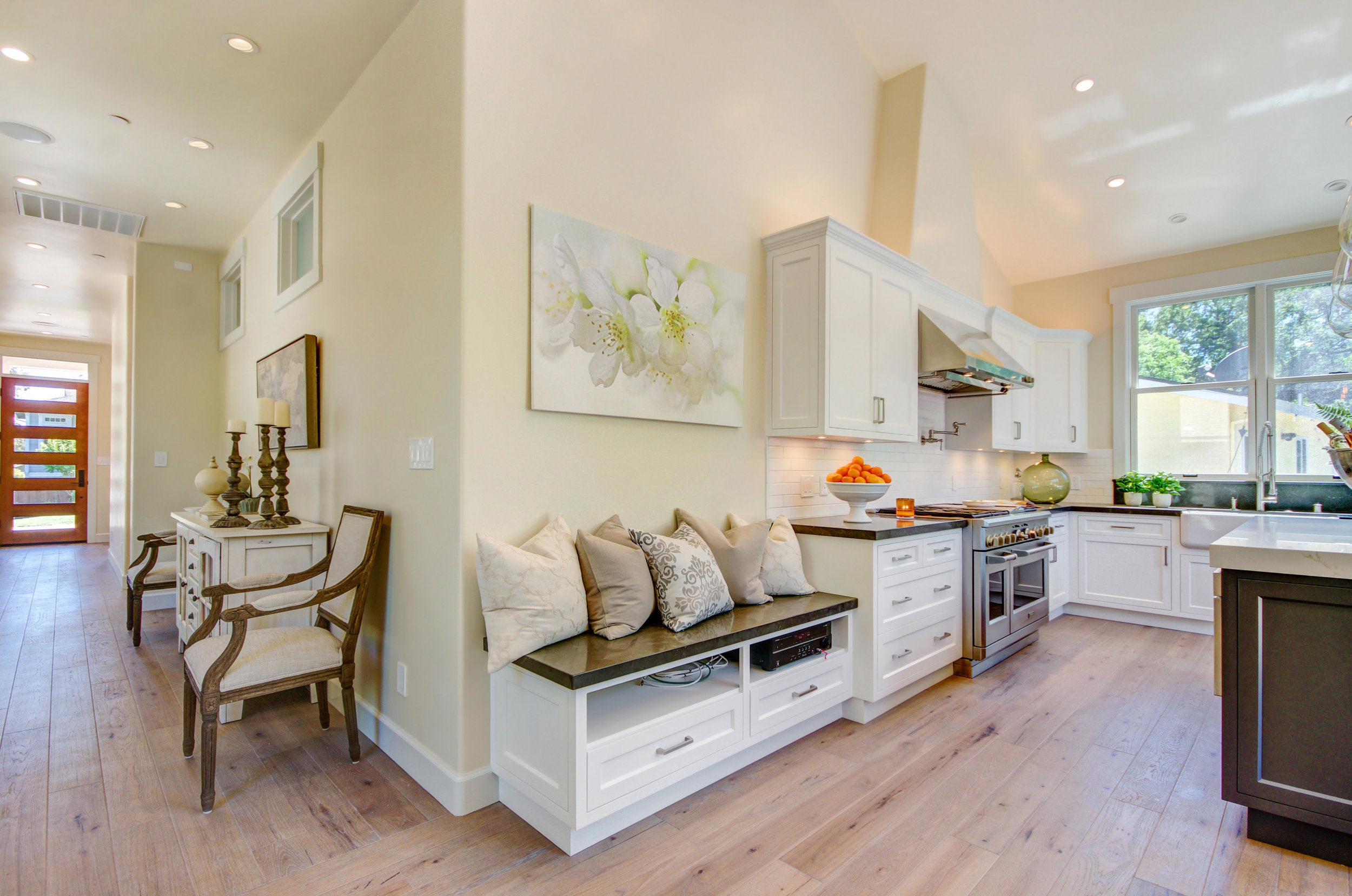018_Hallway and Kitchen.jpg
