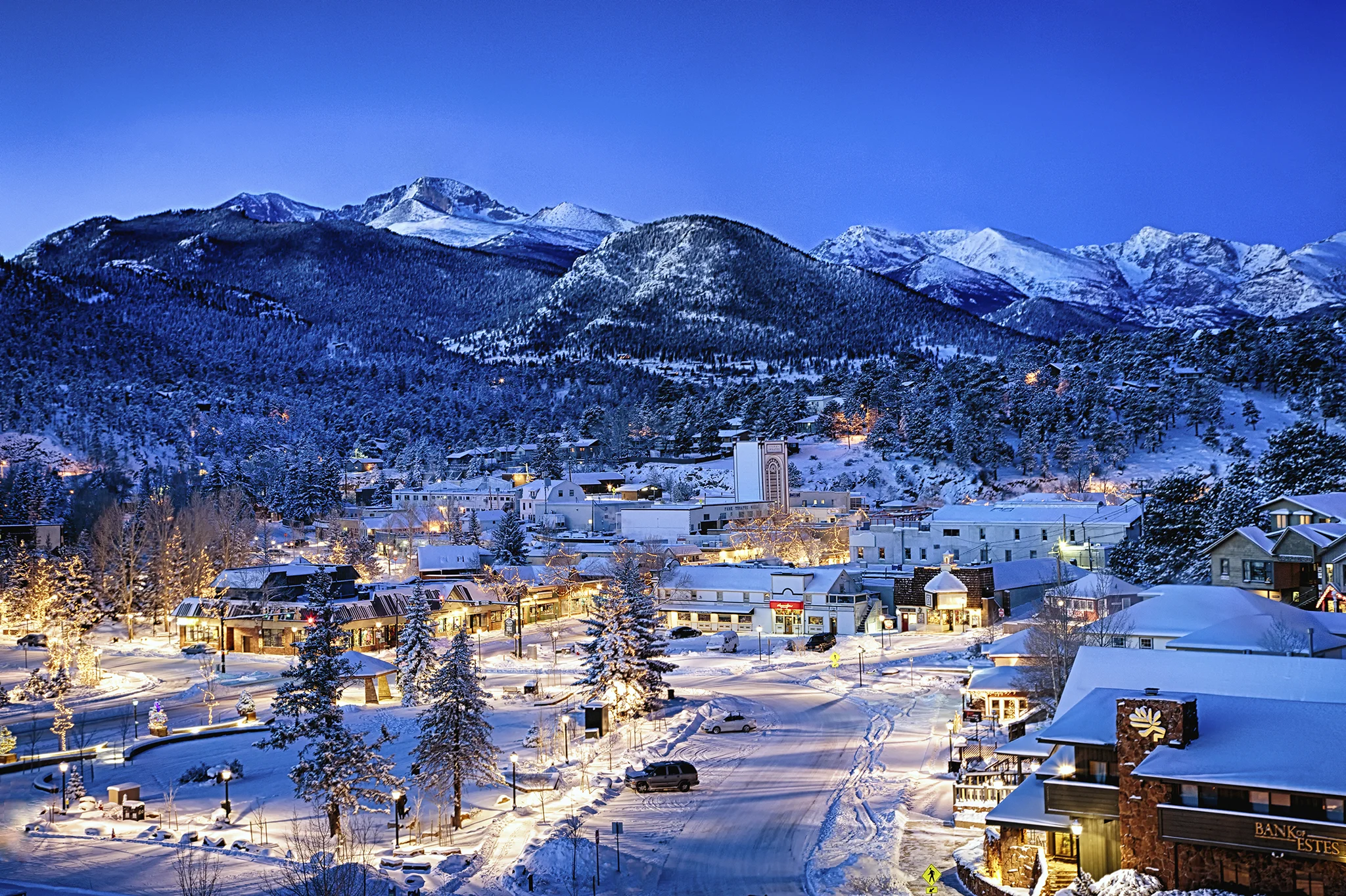 EstesPark_3517_HDR_Master_v5FB.jpg