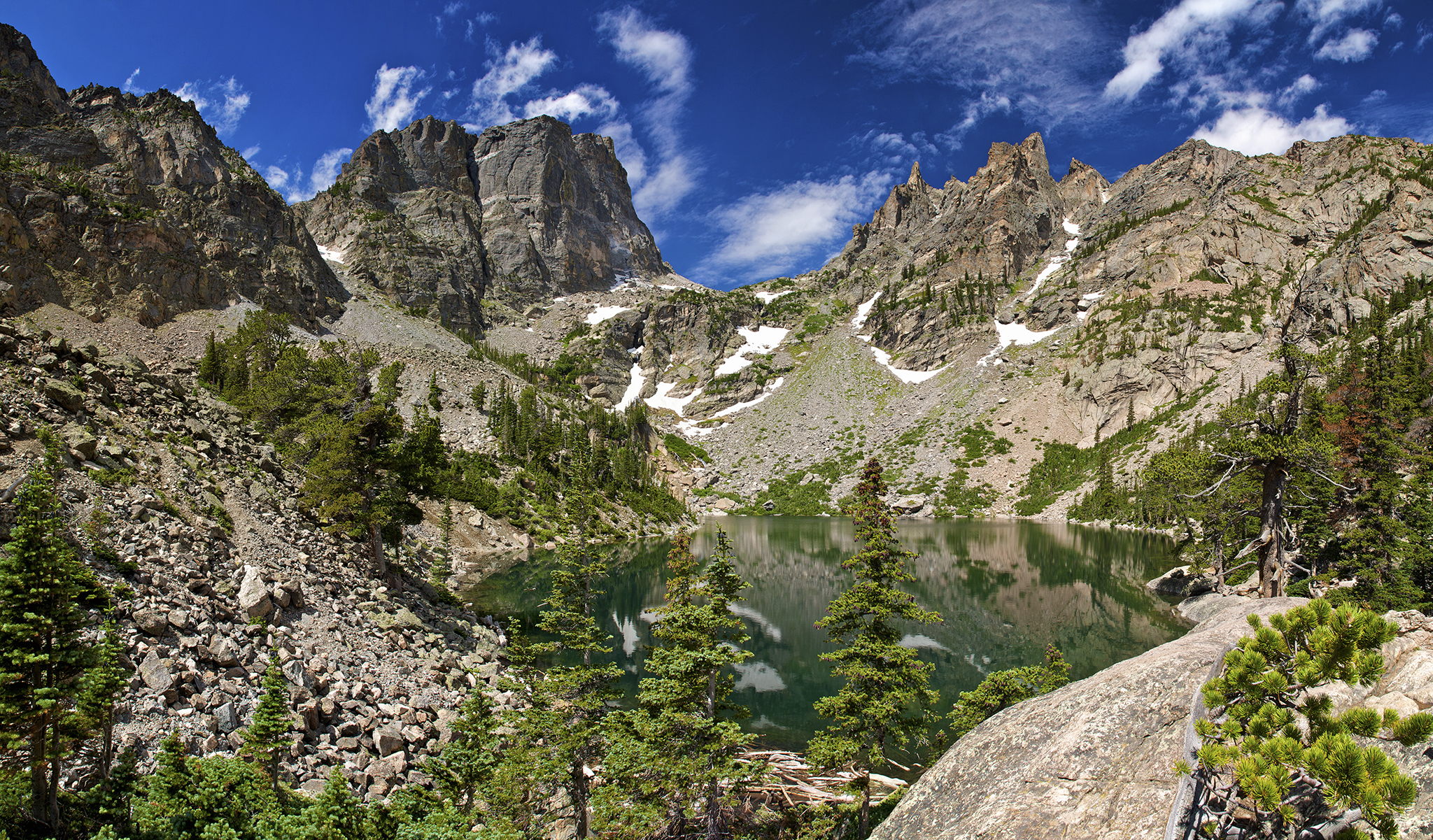 EmeraldLake_PanoV2_FB.jpg