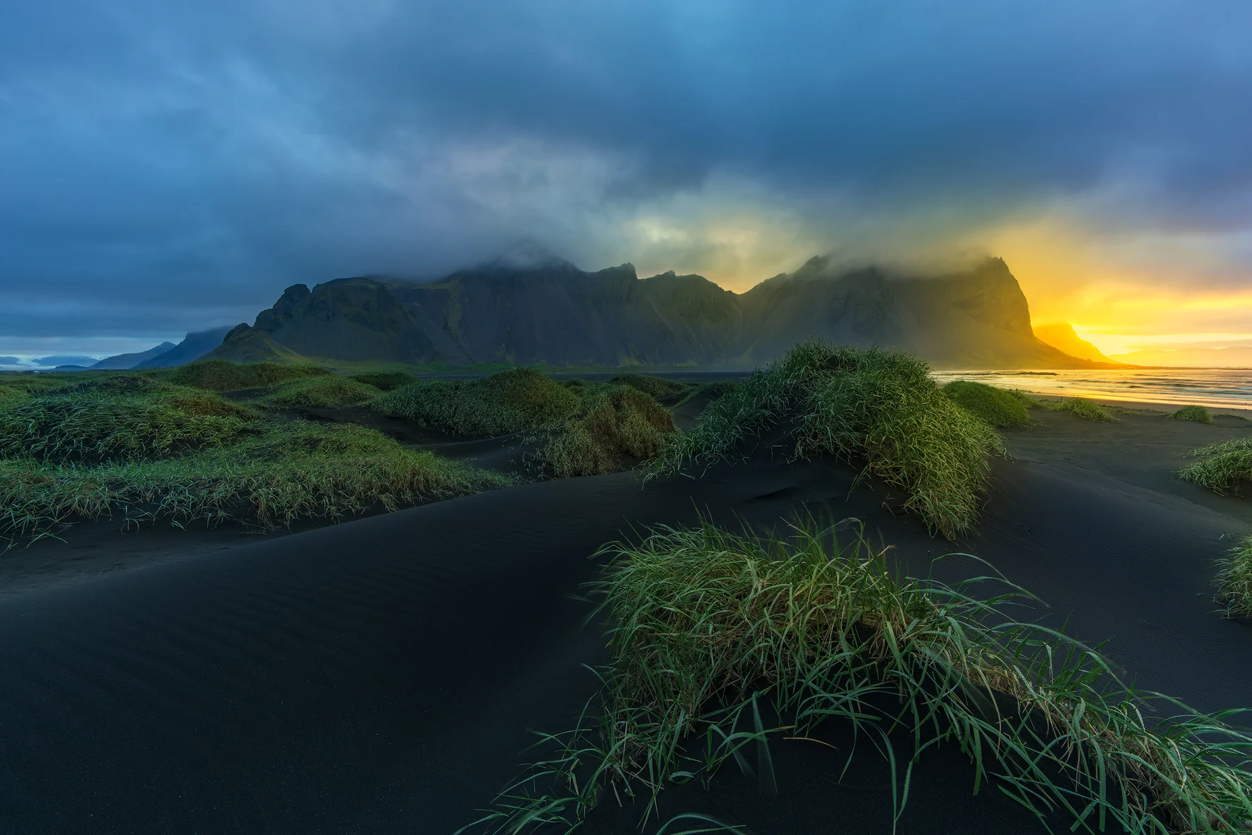 Sony a7RII and a Tokina FiRIN 20mm f2.0 FE MF| ISO 100 at f11 for 1/2 of a second.