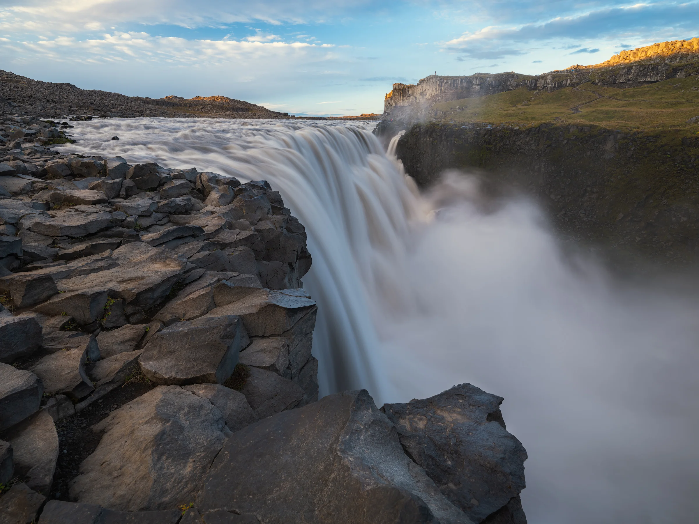 The incredible flow of Dettifoss.
