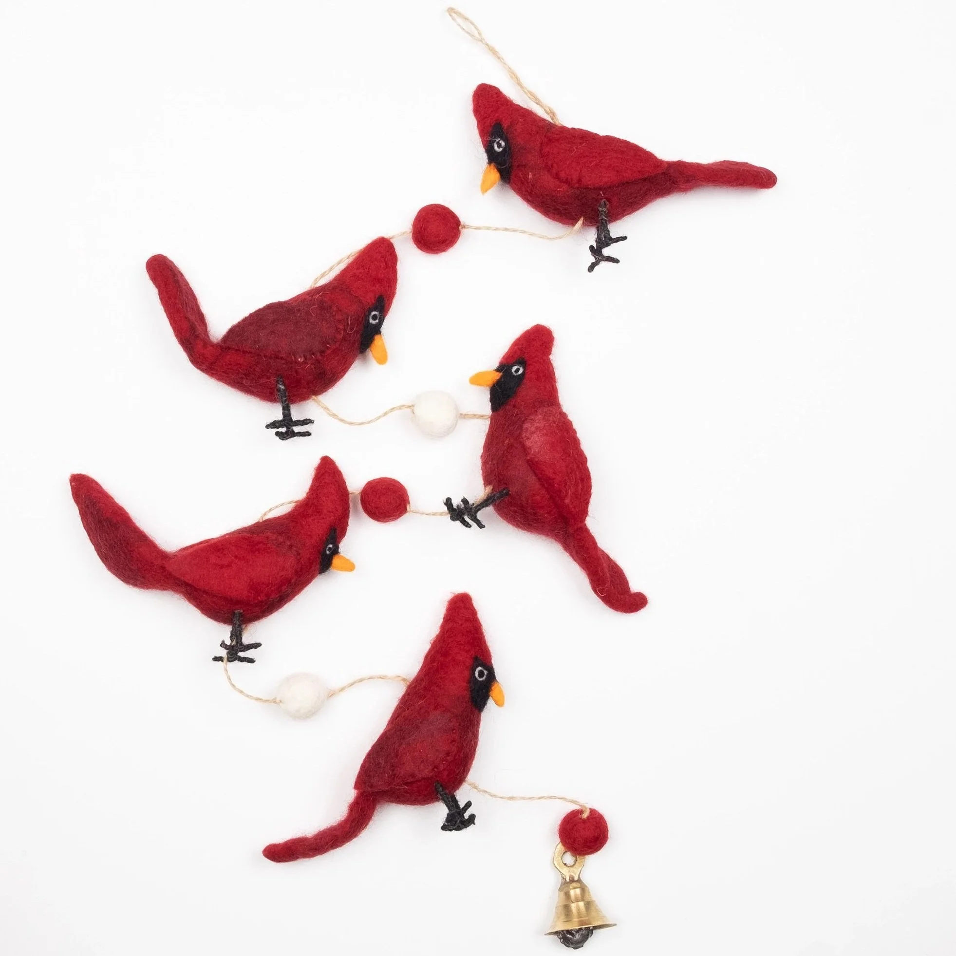 hanging-felt-cardinals-garland-decoration-museum-outlets.jpg