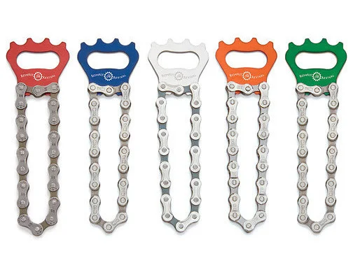 recycled-bik-chain-bottle-opener.gif