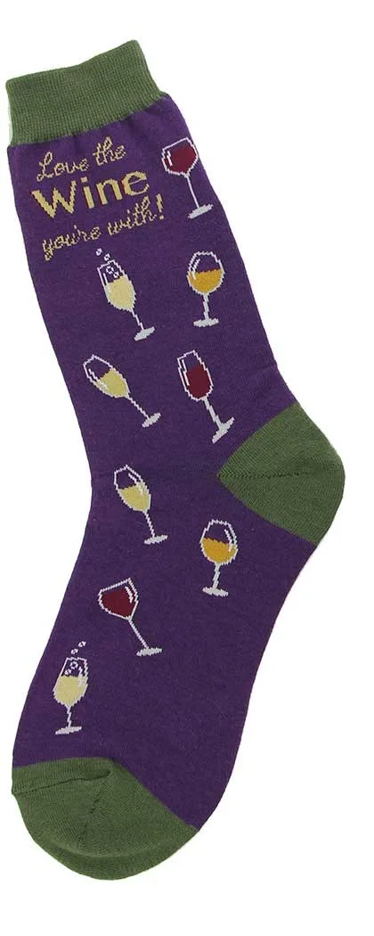 love-wine-womens-novelty-socks-museum-outlets.jpg