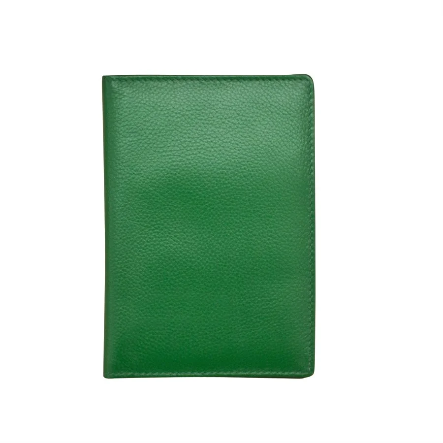 emerald-green-leather-passport-holder-museum-outlets.jpg