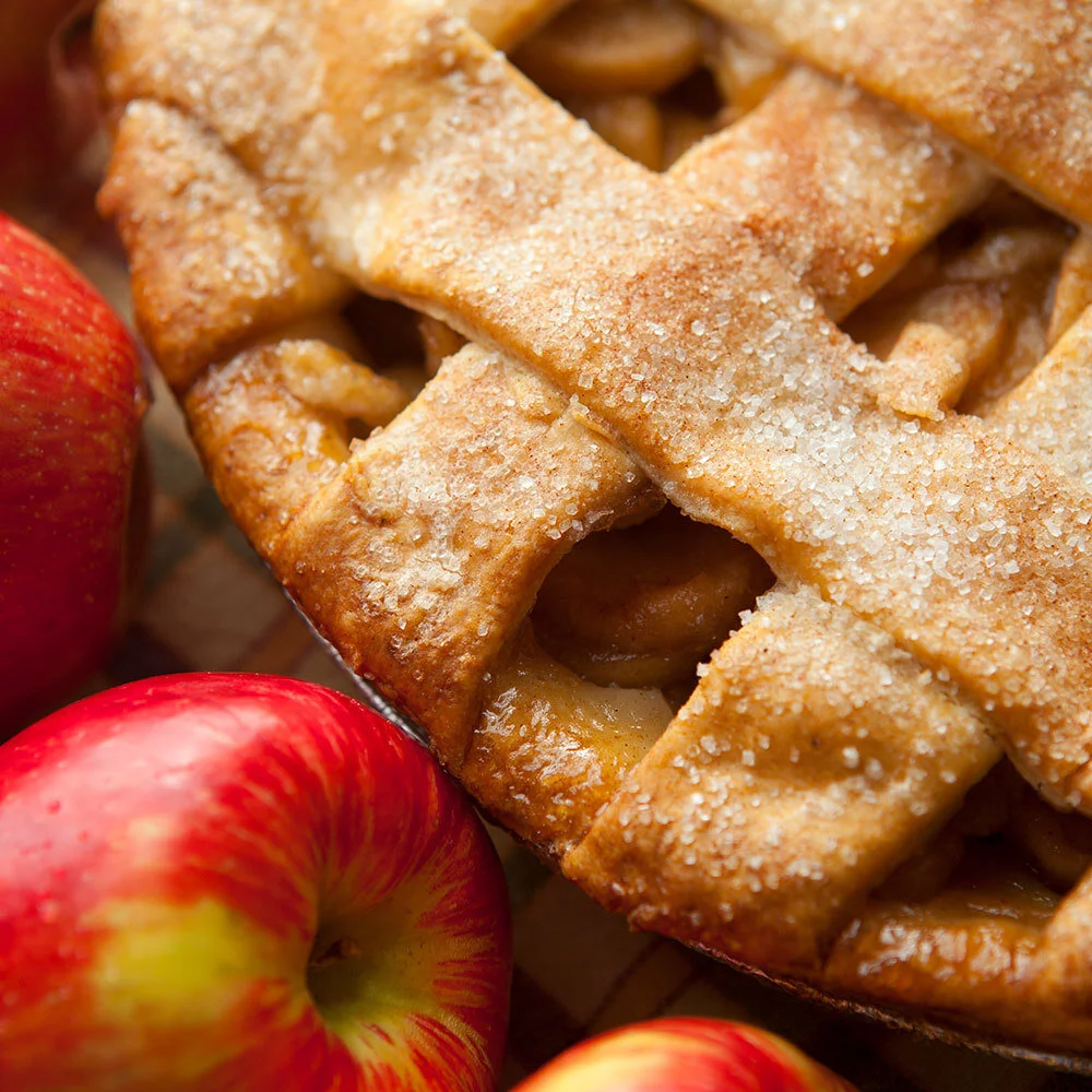 hot-apple-pie-scented-soy-candles-by-zizzies-museum-outlets.jpg