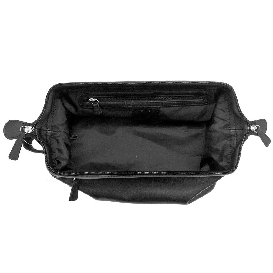 black-leather-mens-toiletry-bag-inside-museum-outlets.jpg