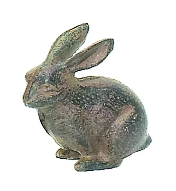 bunny-sculpture-museum-outlets.jpg