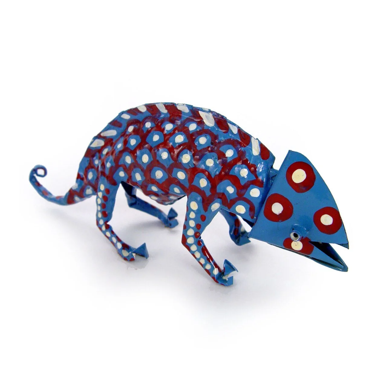 fair-trade-handmade-chameleon-museum-outlets.jpg