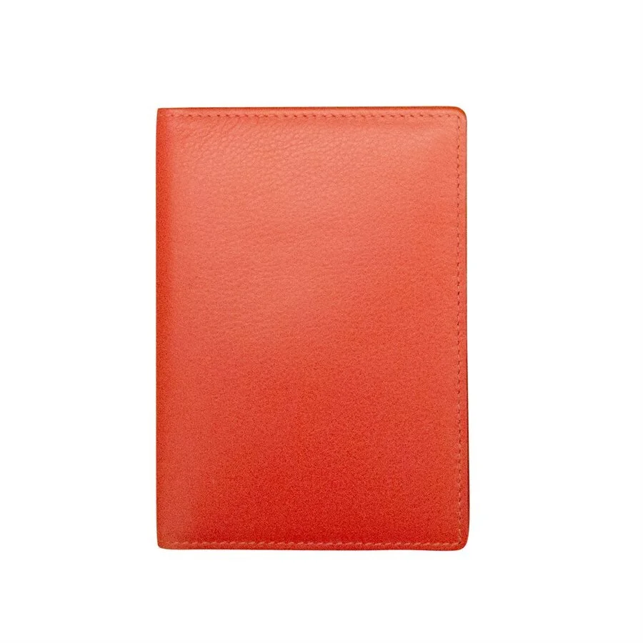 leather-vaccination-card-case-wallet-ili-museum-outlets.jpg