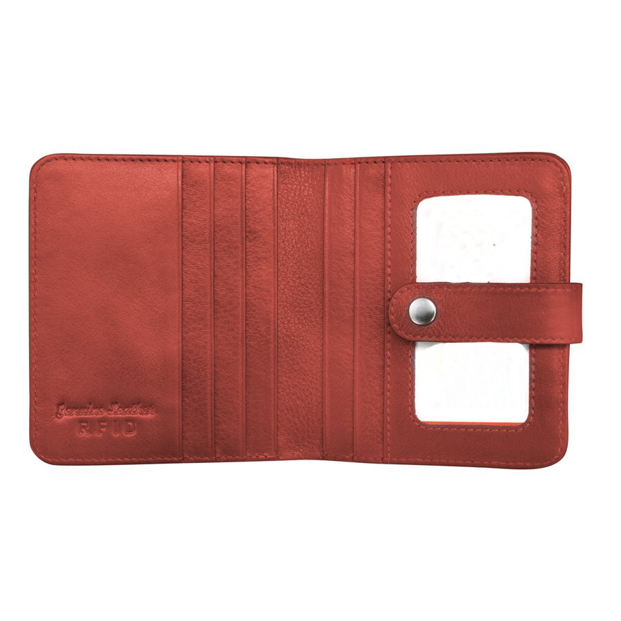 red-leather-credit-card-wallet-museum-outlets.jpeg