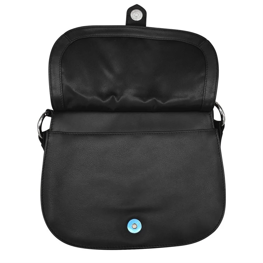 black-leather-saddle-bag-handbag-inside-ili-museum-outlets.jpeg