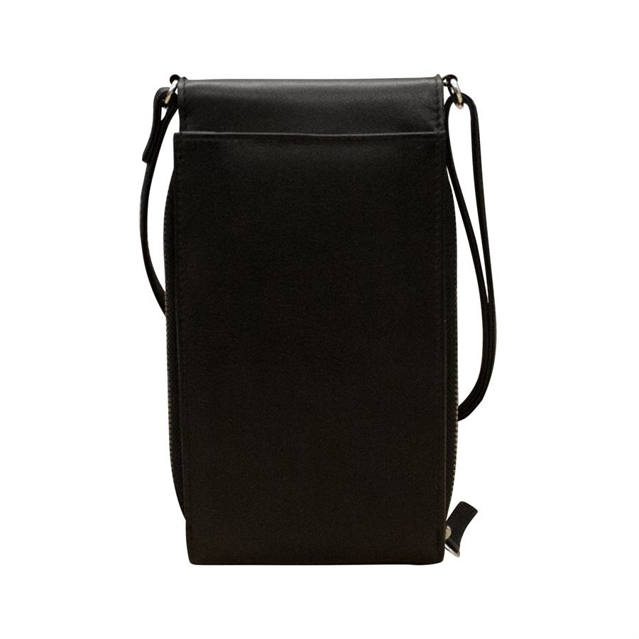 black-leather-smartphone-wallet-ili-new-york-6321-museum-outlets.jpeg