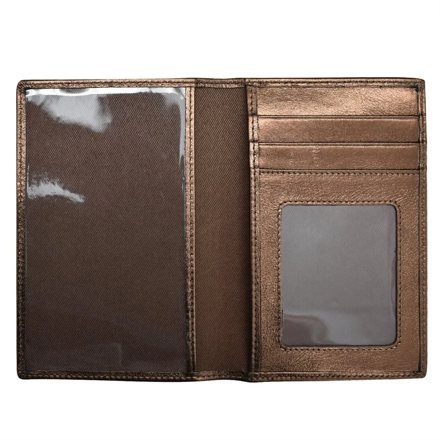 bronze-leather-vaccination-passport-case-ili-newyork-museum-outlets.jpeg