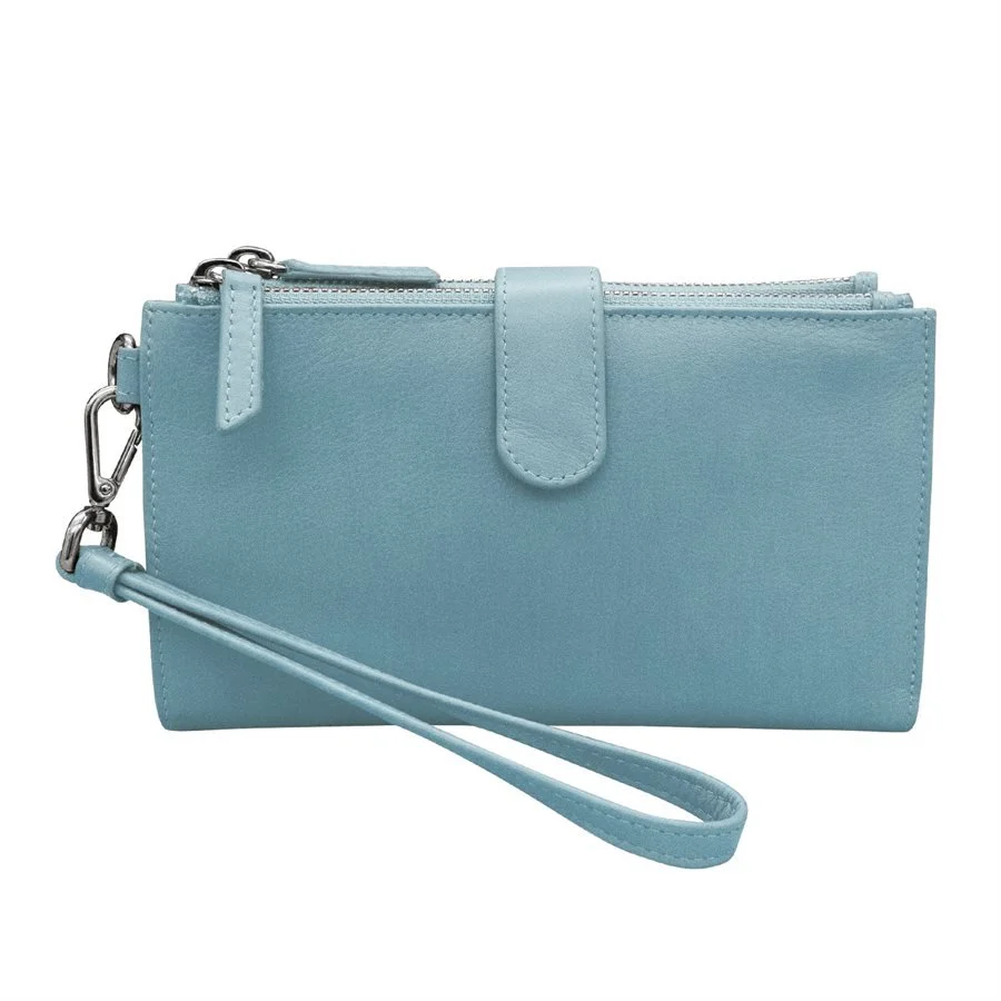 chambray-blue-leather-smartphone-wallet-wristlet-7422-ili-museum-outlets.jpeg