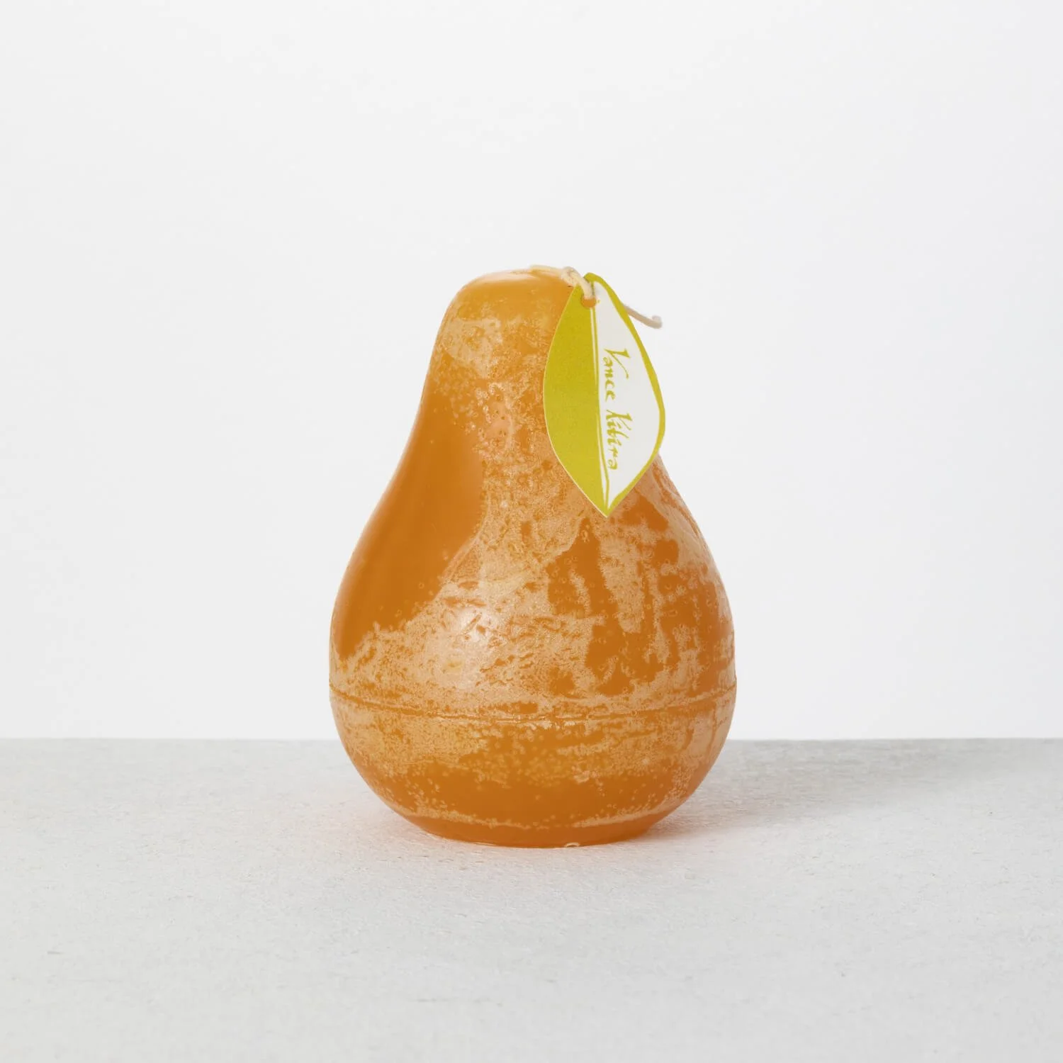 brown-sugar-pear-vance-kitira-thanksgiving-candle-decor-museum-outlets.jpeg