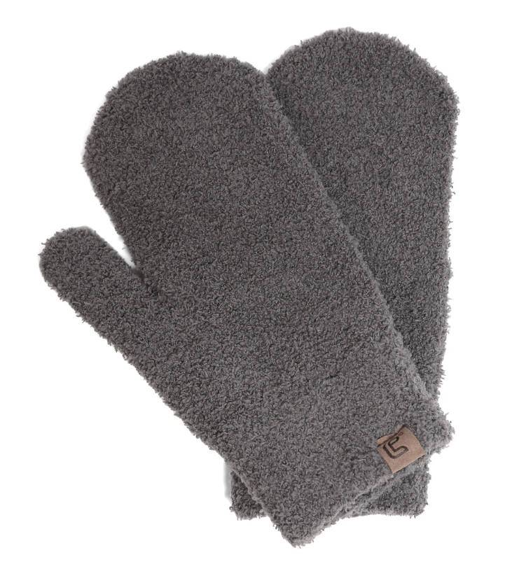 grey-soft-comfy-mittens-museum-outlets.png