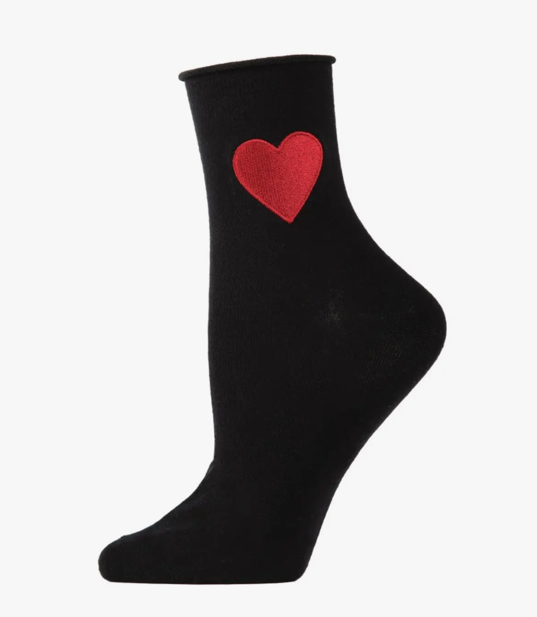 red-heart-womens-socks-museum-outlets.png