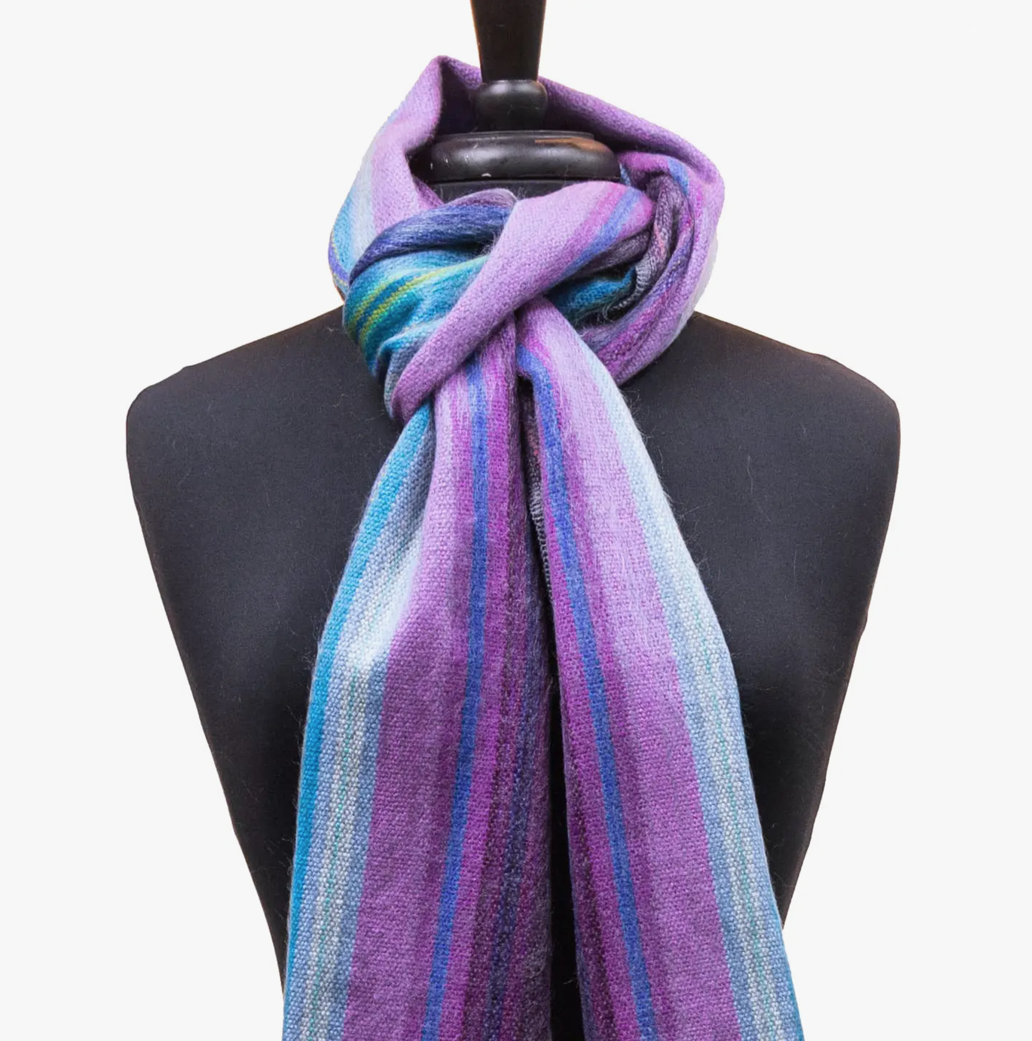 lollipop-alpaca-scarf-fair-trade-museum-outlets.png