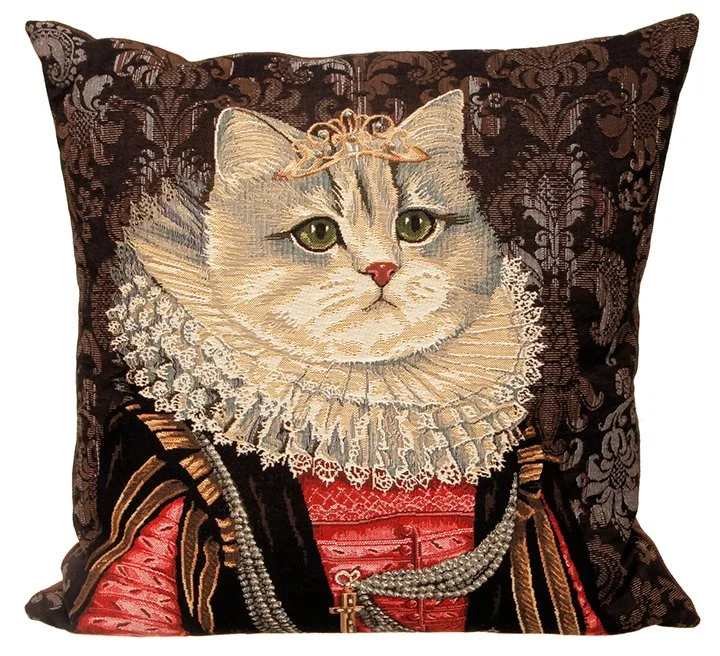royal-cat-tapestry-pillow-museum-outlets.jpg
