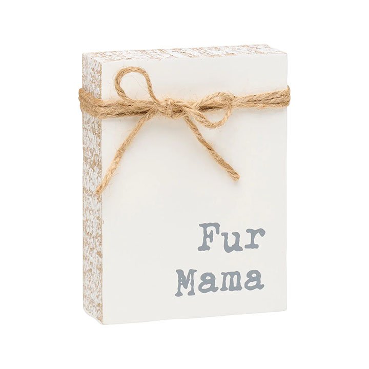 fur-mama-word-block-museum-outlets.jpg