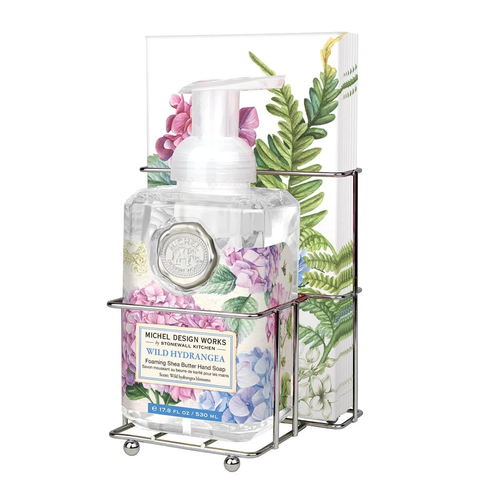 michel-design-works-wild-hydrangea-foamer-towel-set-museum-outlets.jpg