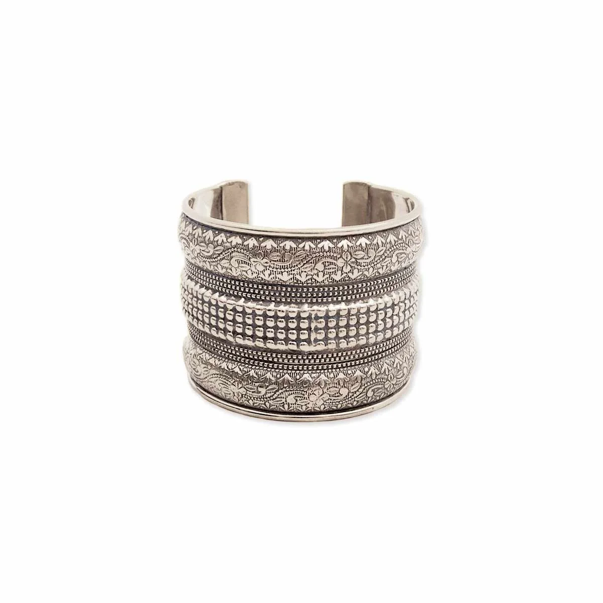 wide-silver-bohemian-detailed-scroll-design-for-her-unique-affordable-jewelry-museum-outlets.jpeg