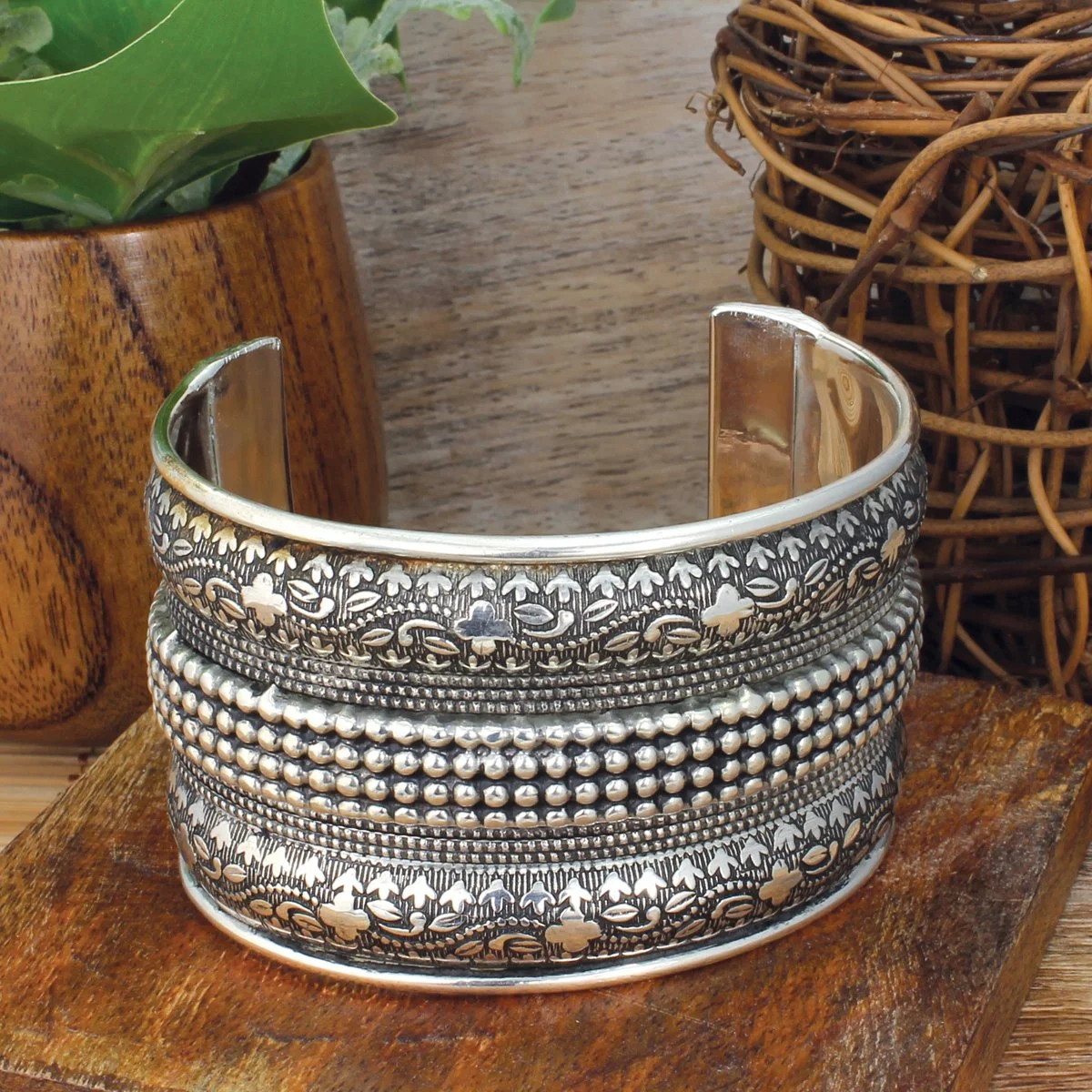 boho-style-wide-detailed-silver-dot-bracelet-for-her-unique-affordable-jewelry-museum-outlets.jpeg