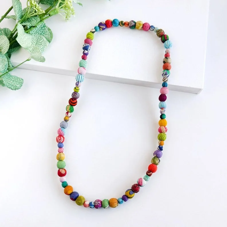 multicolor-single-strand-kantha-necklace-museum-outlets.jpg