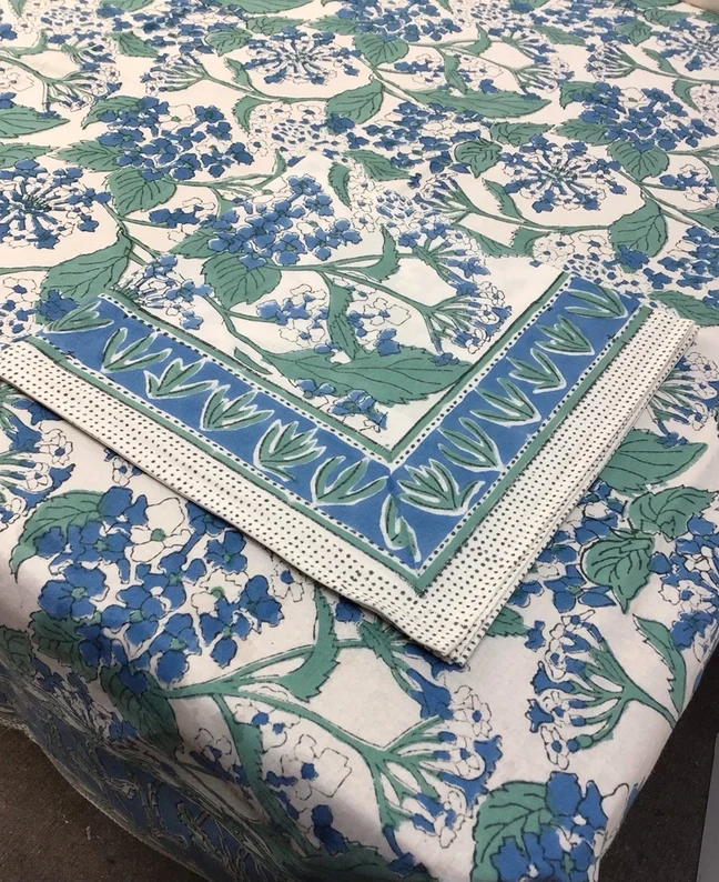 blue-sage-white-block-print-tablecloth-india-museum-outlets.webp
