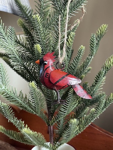 cardinal-recycled-metal-ornament.jpg