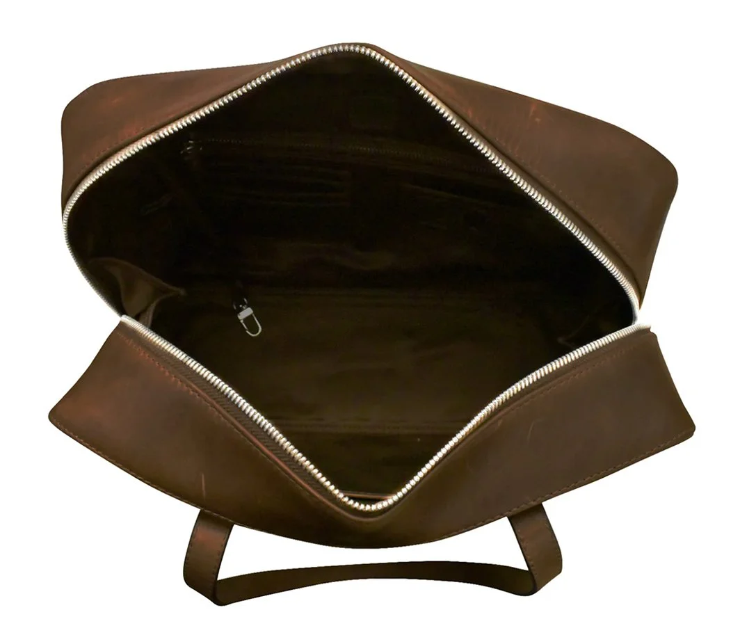 rustic-brown-inside-tote-corner-detail-color-leather-handbag-museum-outlets.jpg