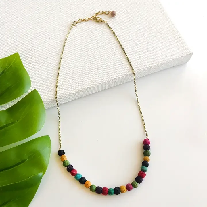 delicate-gold-chain-necklace-kantha-jewelry-museum-outlets.webp