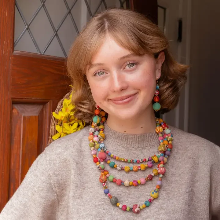 multi-color-necklace-catalina-kantha-jewelry-museum-outlets.webp