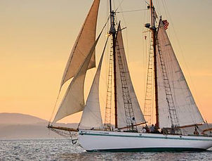 San Jaun Classic Day Sailing : Intimate Venue, Bachelorette/Bachelor Parties