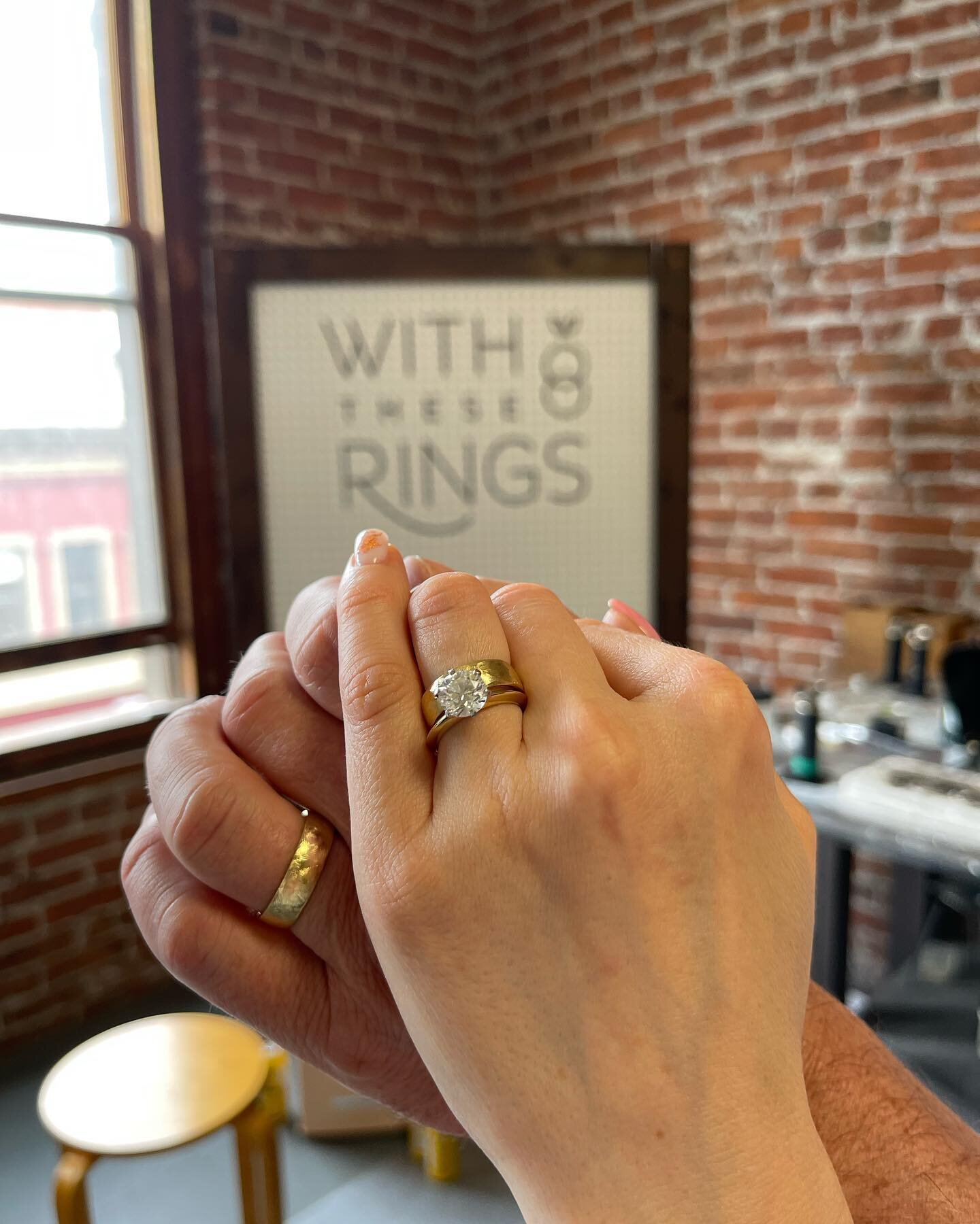 Last month Jason and Natalia were married under the cherry blossoms in DC 🌸💞Yesterday they made their rings with me in my studio. Swipe to see the beautiful texture they added to their rings. 💛✨