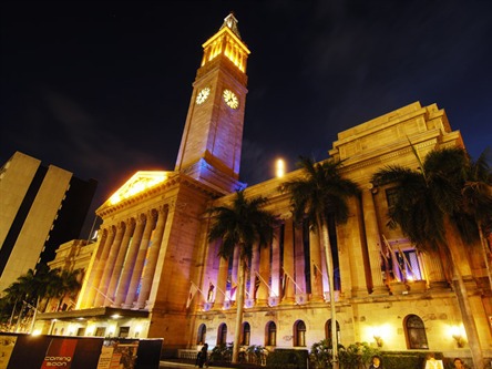 christmas-in-brisbane-city-hall-brisbane-lights-on.jpg