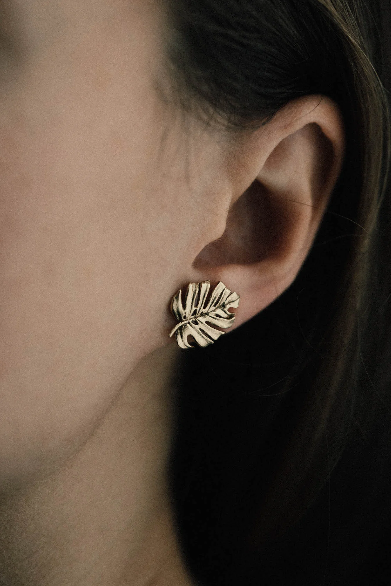 Monstera Post Earring