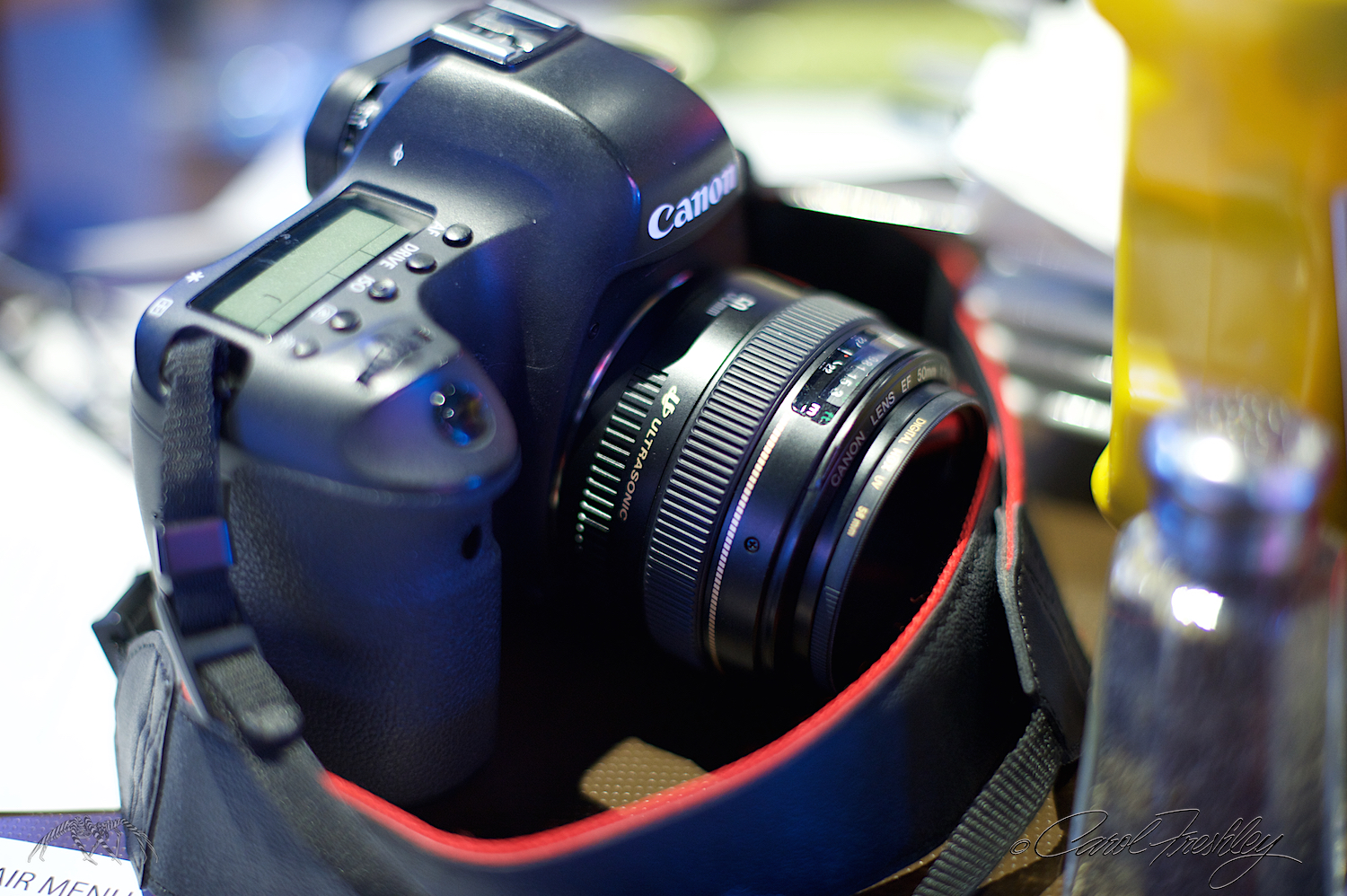 ISO 6400, f/1.4 with Nikon D f and 50mm Nikkor.
