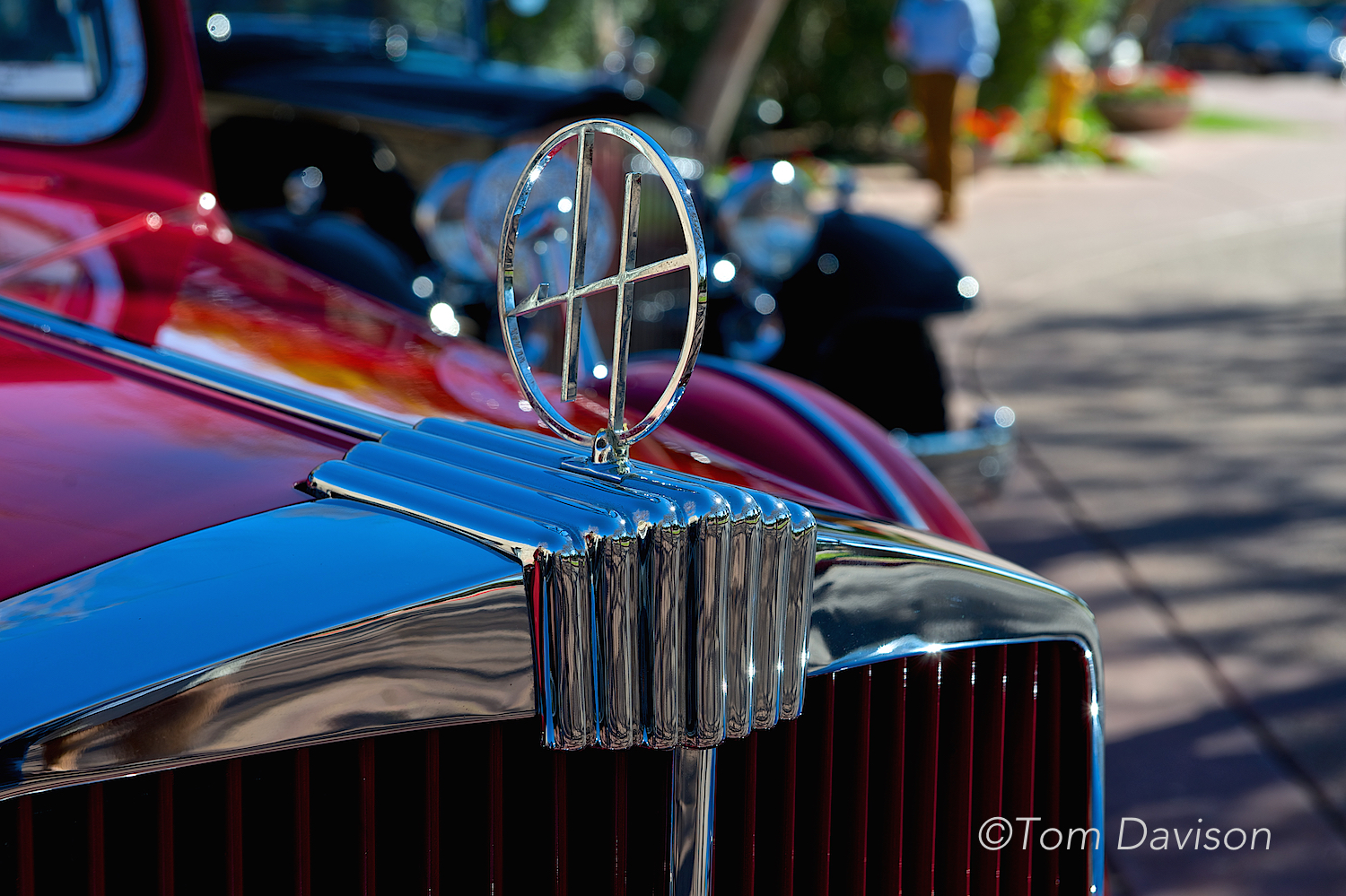Huppmobile hood ornament