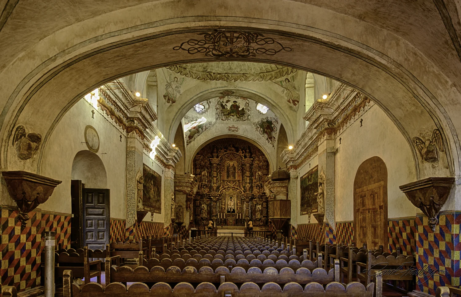 San Xavier del Bac 20-14.jpg