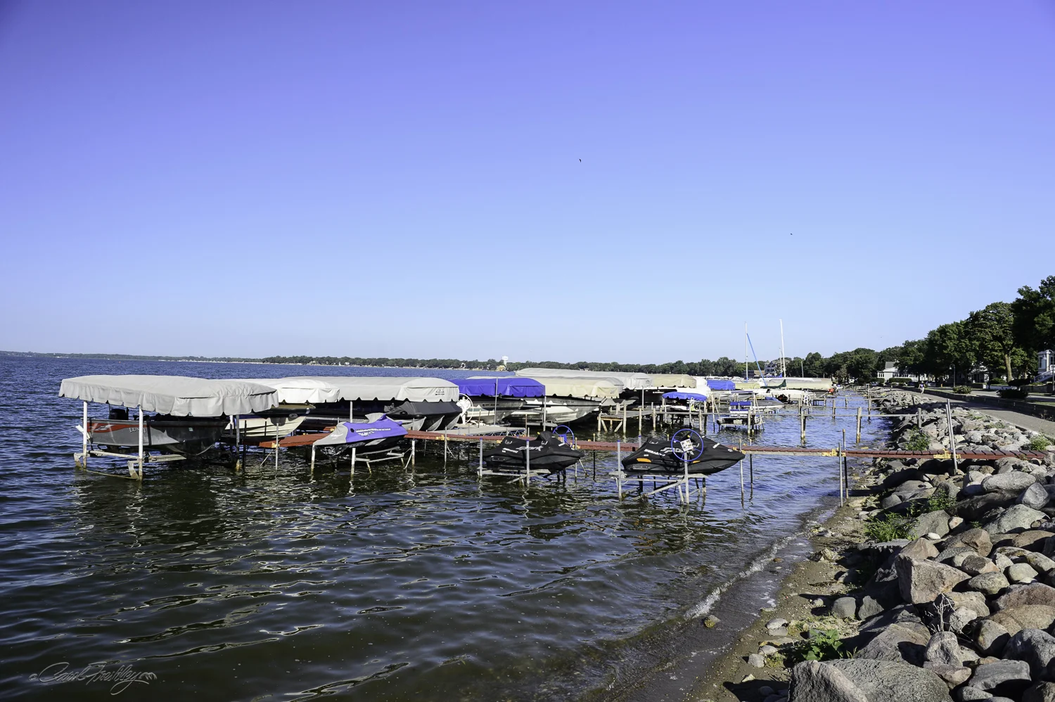 This was different. Every boat was up and covered. That was true all around the lake. Maybe there is a boat equivalent of an HOA! Nice and tidy.