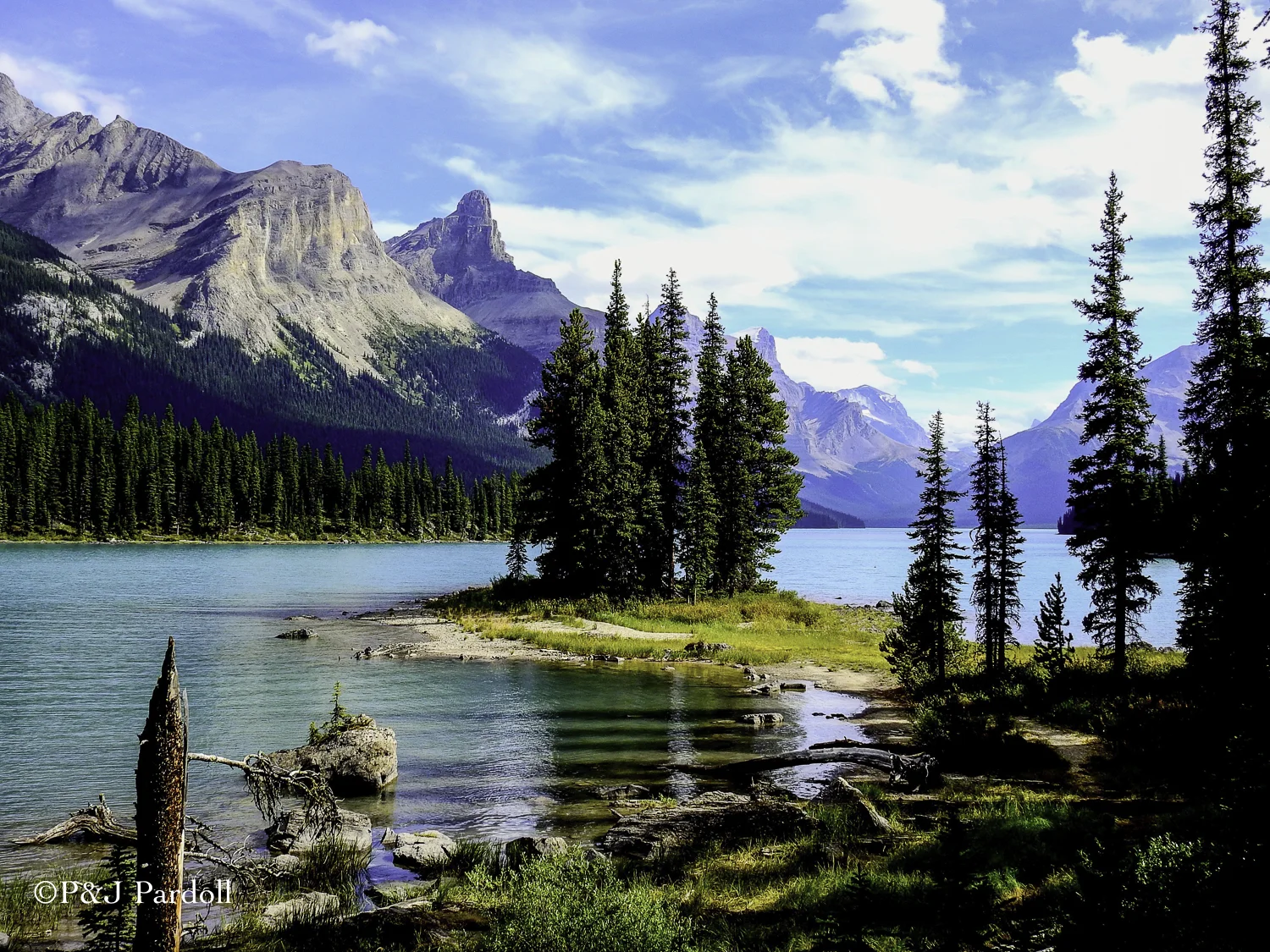 Spirit Island on Lake Maligne