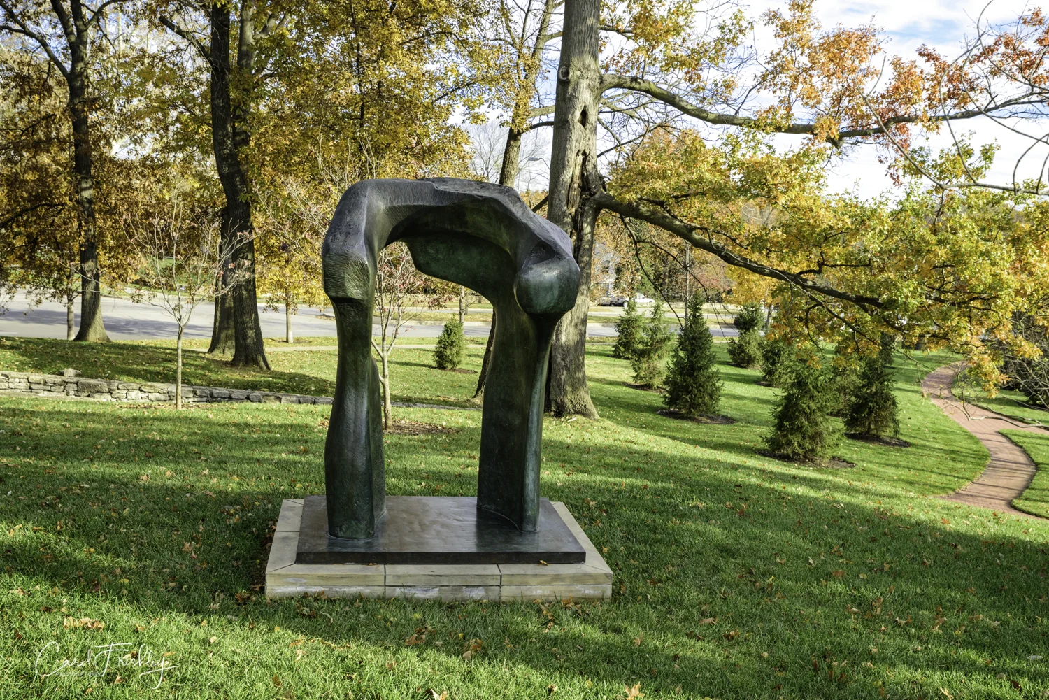 This is Large Torso Arch, another Henry Moore sculpture. 