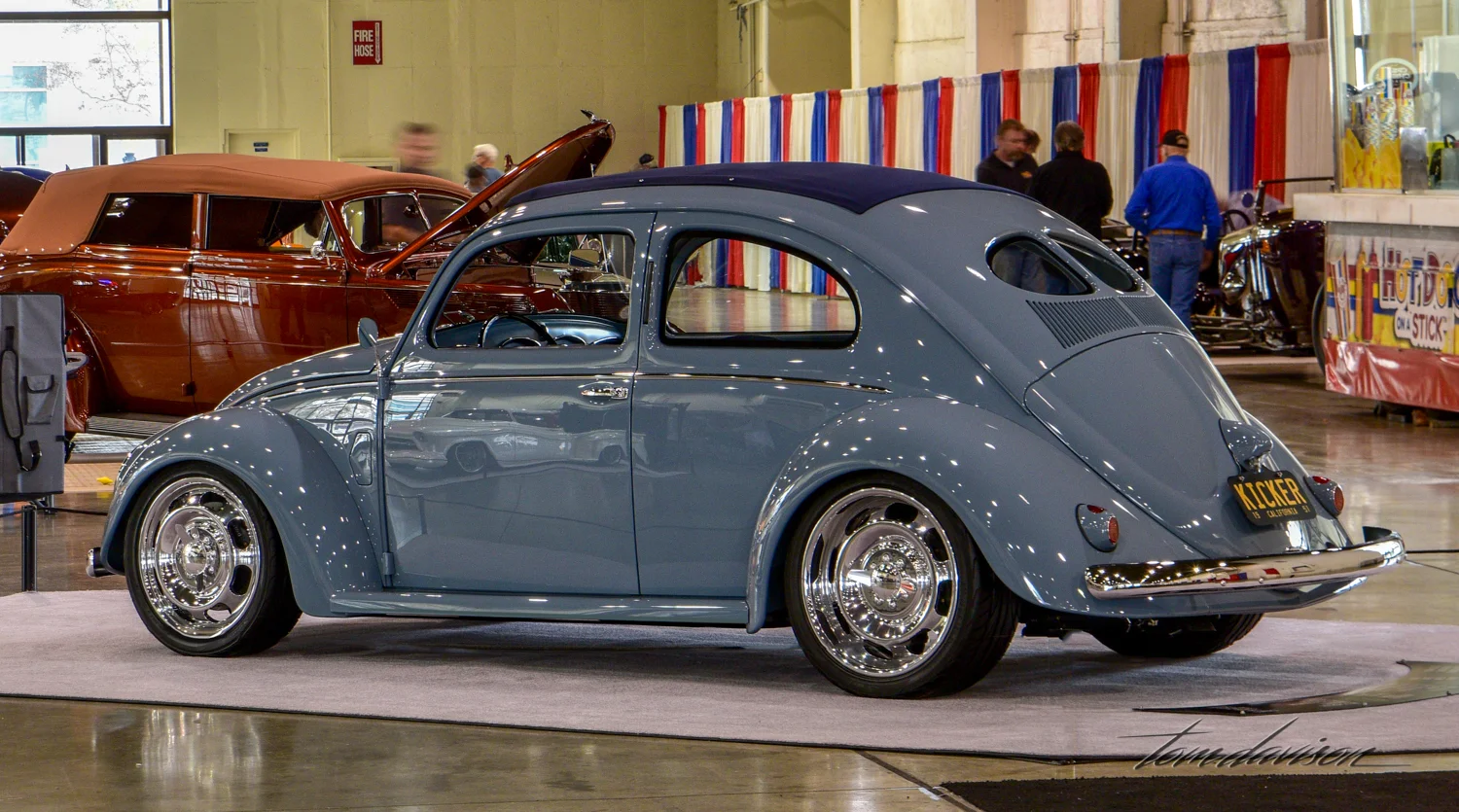 Highly detail classic Volkswagon 'bug'.