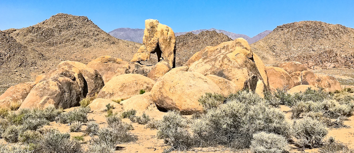 This is Boot Arch. We found it last and had to smile that we had driven by it numerous times but had not seen it at 'just the right angle' to call it a boot!