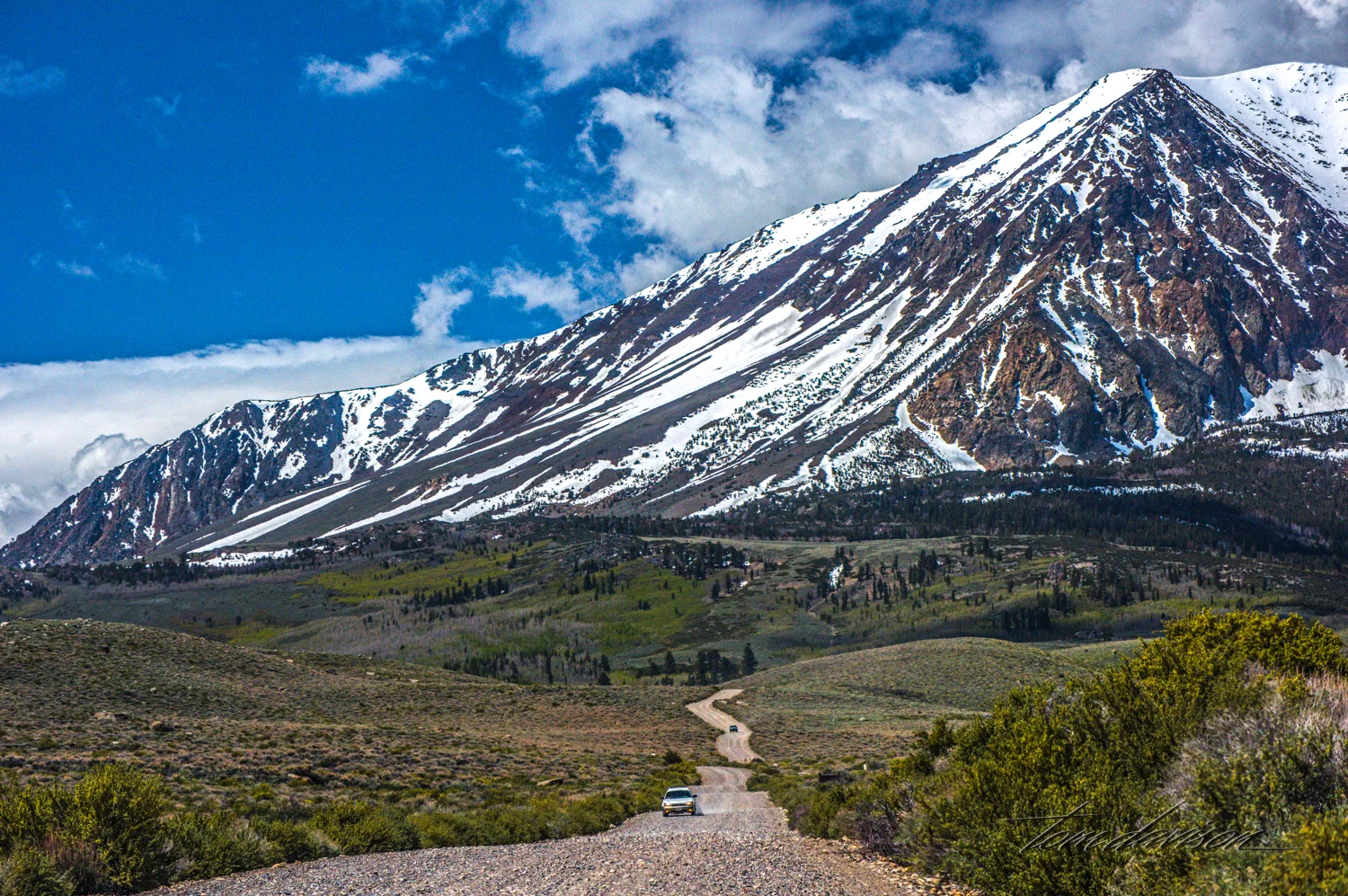 The road to Parker Lake Trailhead.