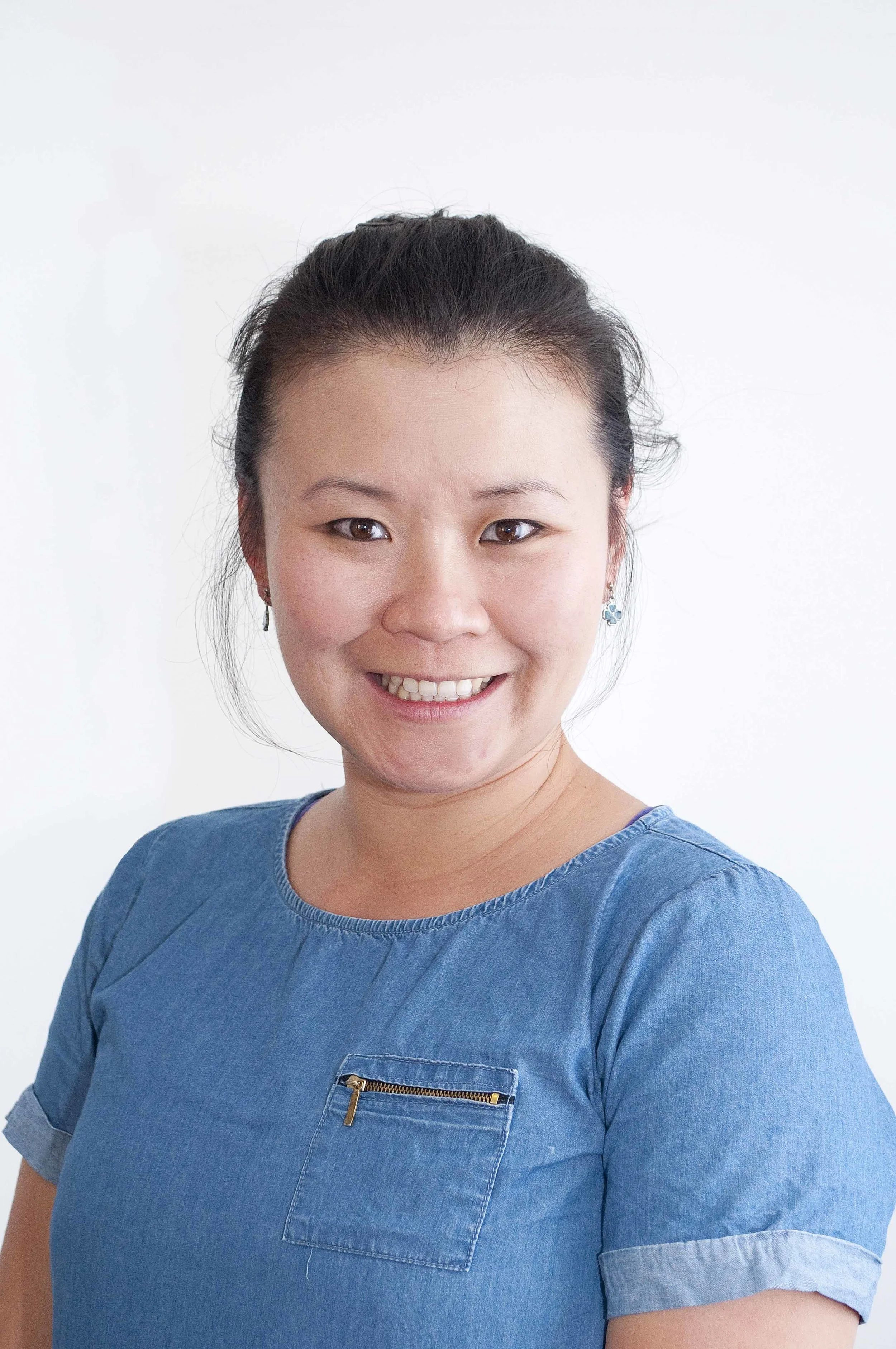 Danita "Dani" Ooi Senior Occupational Therapist Dani has been working with O.T.WEST since 2010. She currently works with us part-time as she enjoys variety of alternative OT positions. Dani began her OT career in 2008 at a Nursing Home where she developed skills in seating, pressure care and pain management. She joined O.T.WEST in 2010 and worked in our hospital contract at SJOG Subiaco in orthopedic, geriatric and palliative care. Currently Dani works in our community home visiting service doing pre/post-discharge home-visits, rehabilitation, seating and equipment prescription, home modifications and home care package assessments. Through Dani’s other OT roles she has gained extensive experience in ergonomics, pain management, soft tissue, seating and wheelchair prescription, equipment prescription, return to work and manual handling training. Special Interest: working with adults in seating, pressure care, home modifications, pain management and manual handling services. Favourite things: Gizzy her cat, art, crafts, music, travel, family and friends. Favourite Quote : Be yourself, everyone else is already taken. AND success is no accident. It is hard work, perseverance, learning, studying, sacrifice, and most of all, love of what you are doing.