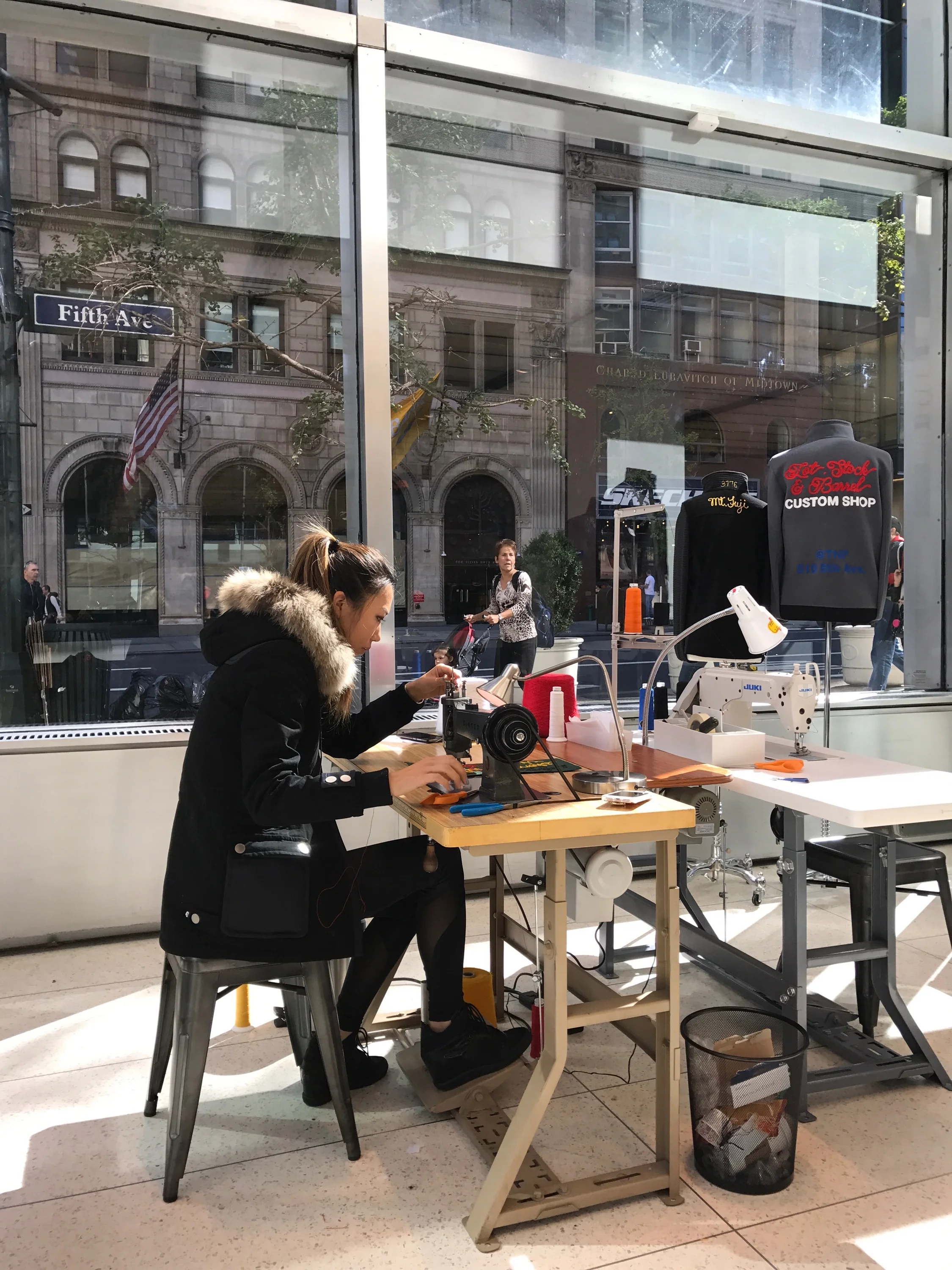 THE NORTH FACE 5TH AVE