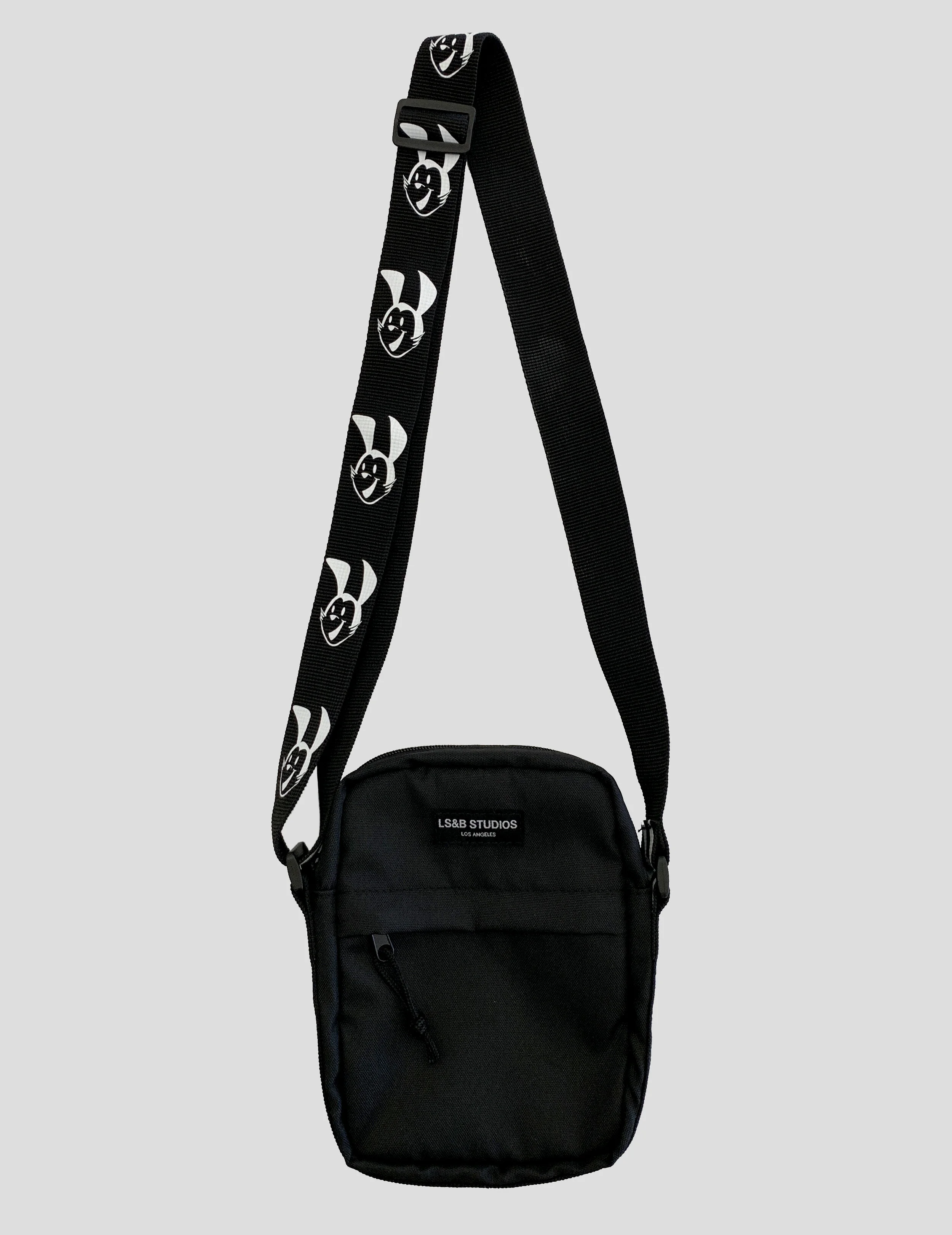ElsbyCrossBodyBag_01.jpg